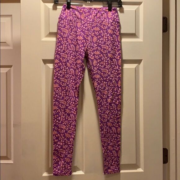 (5/$25) LuLaRoe Spring Floral one size leggings - Picture 1 of 4